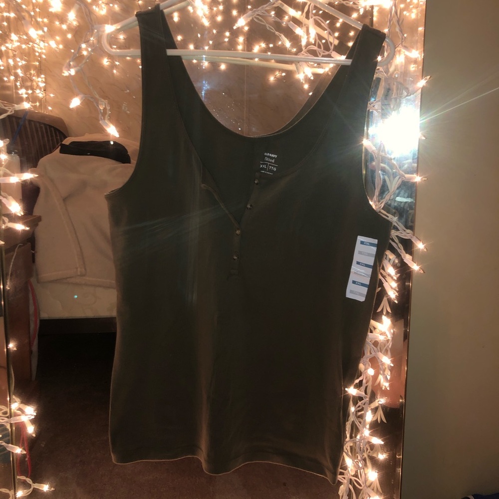 Two old navy tank tops
